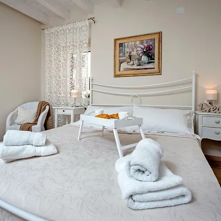 Casa Sbisa' Apartament *