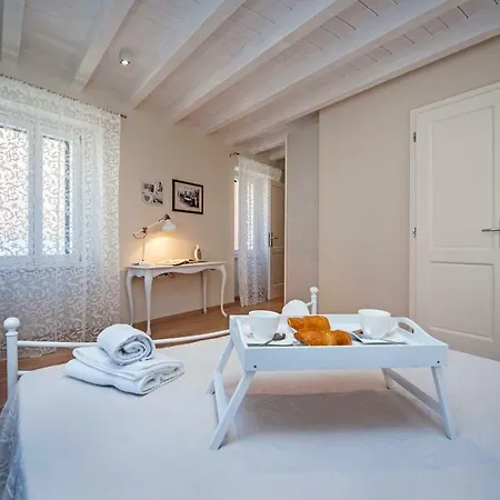 Casa Sbisa' *